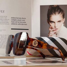 Picture of Burberry Sunglasses _SKUfw47374704fw